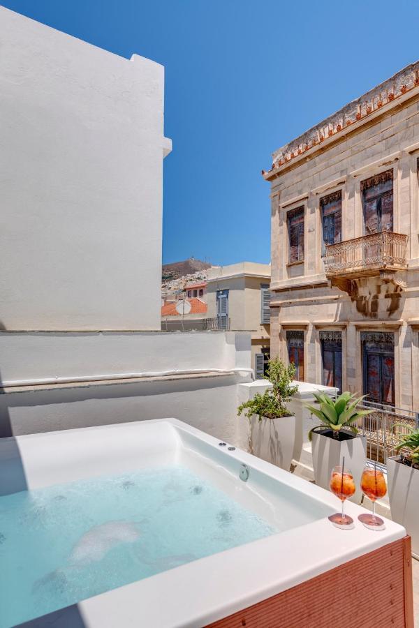 Nomadic Cozy Rooms Ermoupoli Bagian luar foto