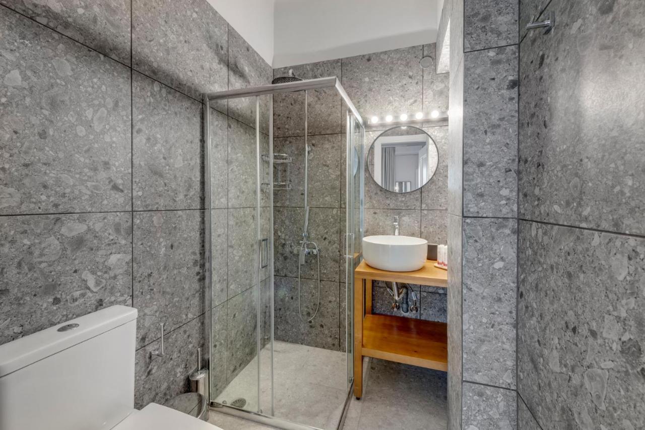 Nomadic Cozy Rooms Ermoupoli Bagian luar foto