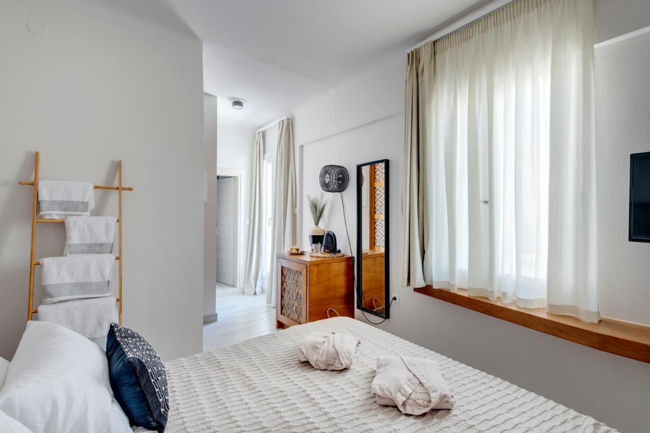 Nomadic Cozy Rooms Ermoupoli Bagian luar foto